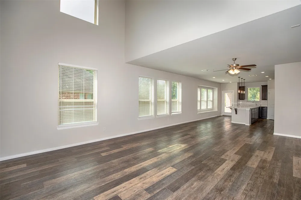 10642 Wagner Street Iowa Colony, TX 77583
