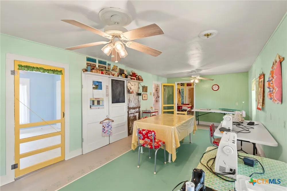 522 County Road 329 Milano, TX 76556