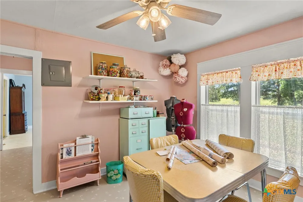 522 County Road 329 Milano, TX 76556