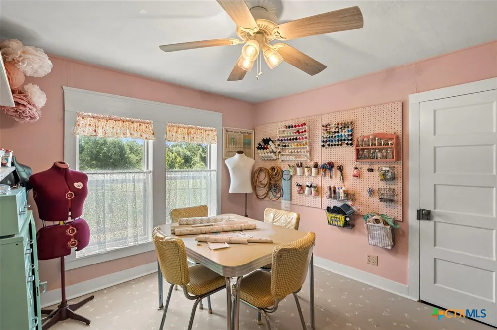 522 County Road 329 Milano, TX 76556
