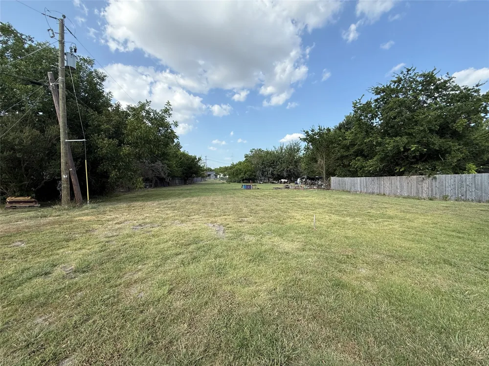 2211 Foster Circle Caddo Mills, TX 75135