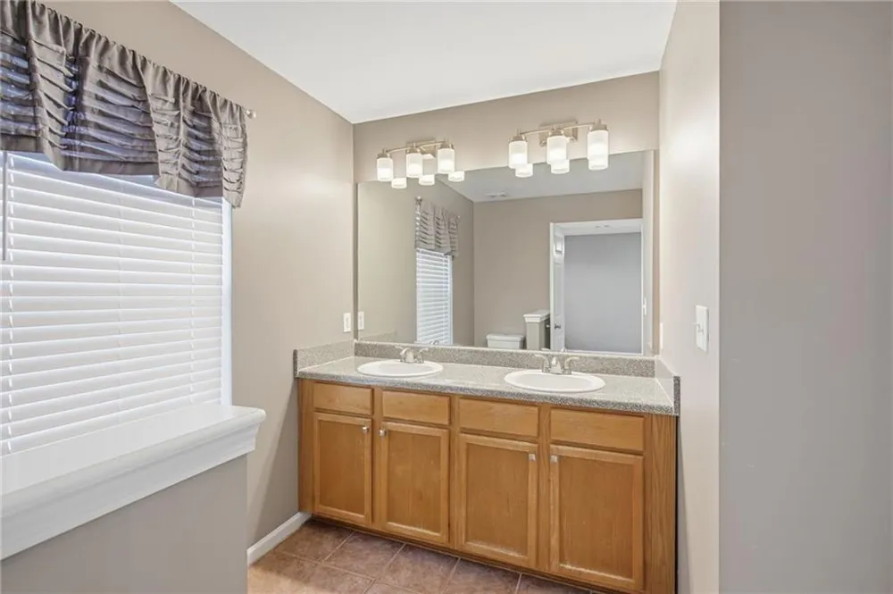 4830 Liberty Plaza Acworth, GA 30101