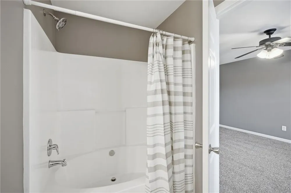 4830 Liberty Plaza Acworth, GA 30101