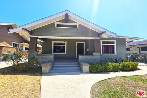 648 Heliotrope Drive