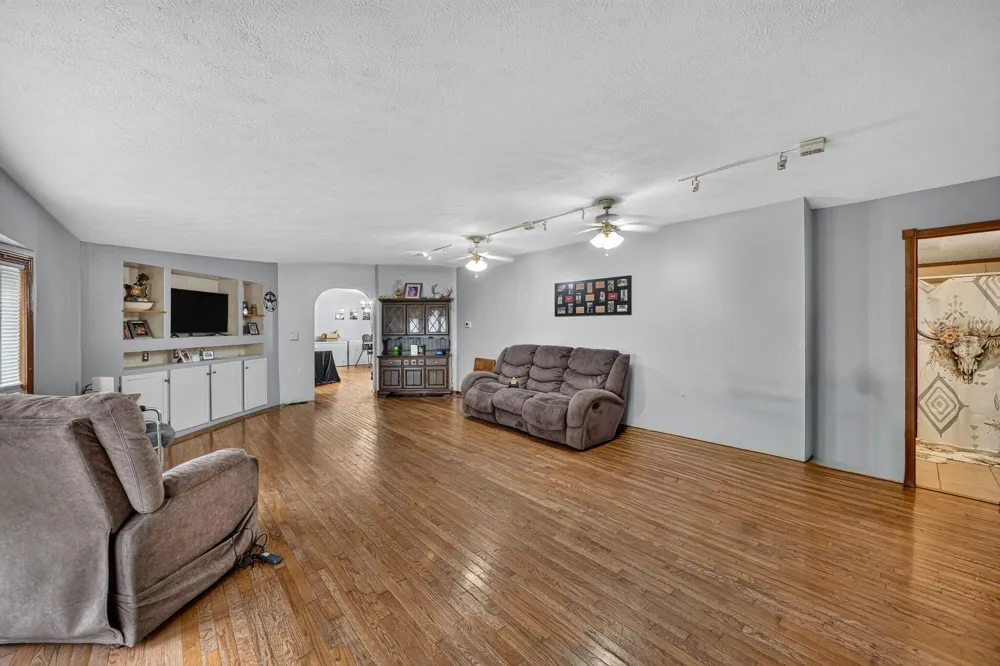 30083 M 62 W Pokagon Township, MI 49047