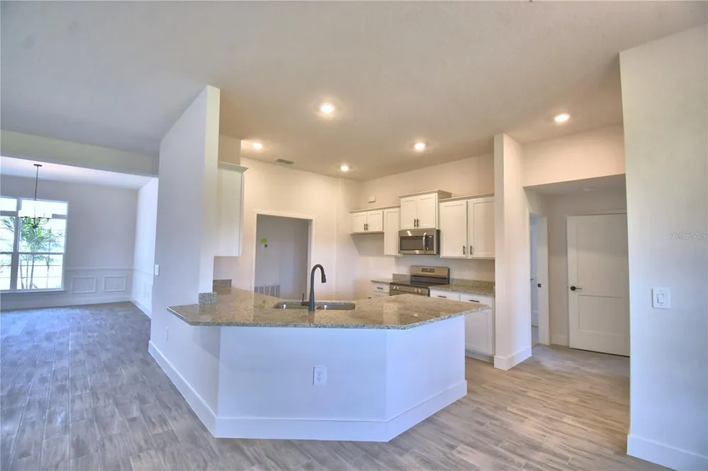 5415 WATERSIDE DRIVE Auburndale, FL 33823