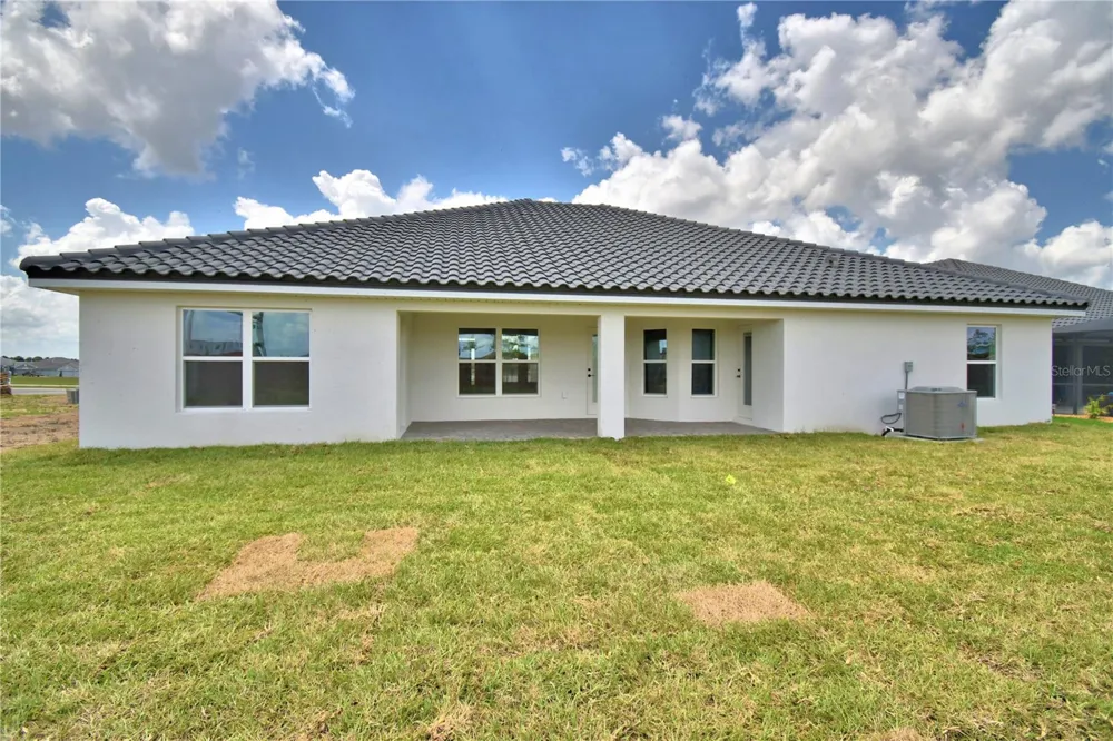5415 WATERSIDE DRIVE Auburndale, FL 33823