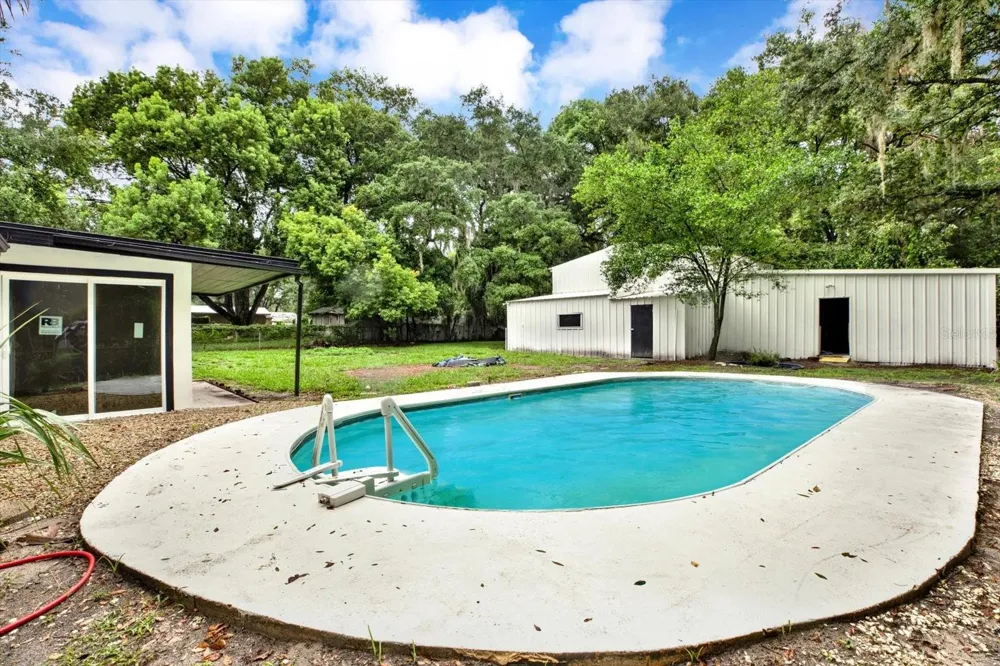 3606 AUTUMN PALM DRIVE Zephyrhills, FL 33541