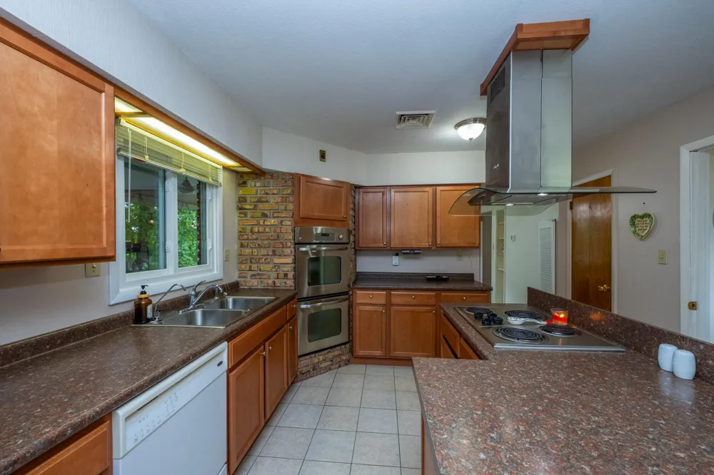 10476 Range Line Road Berrien Springs, MI 49103