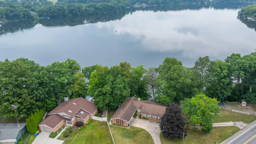 10476 Range Line Road Berrien Springs, MI 49103