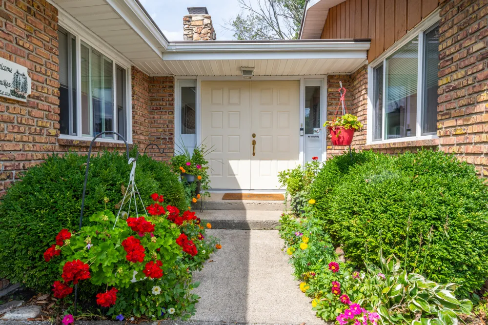 10476 Range Line Road Berrien Springs, MI 49103