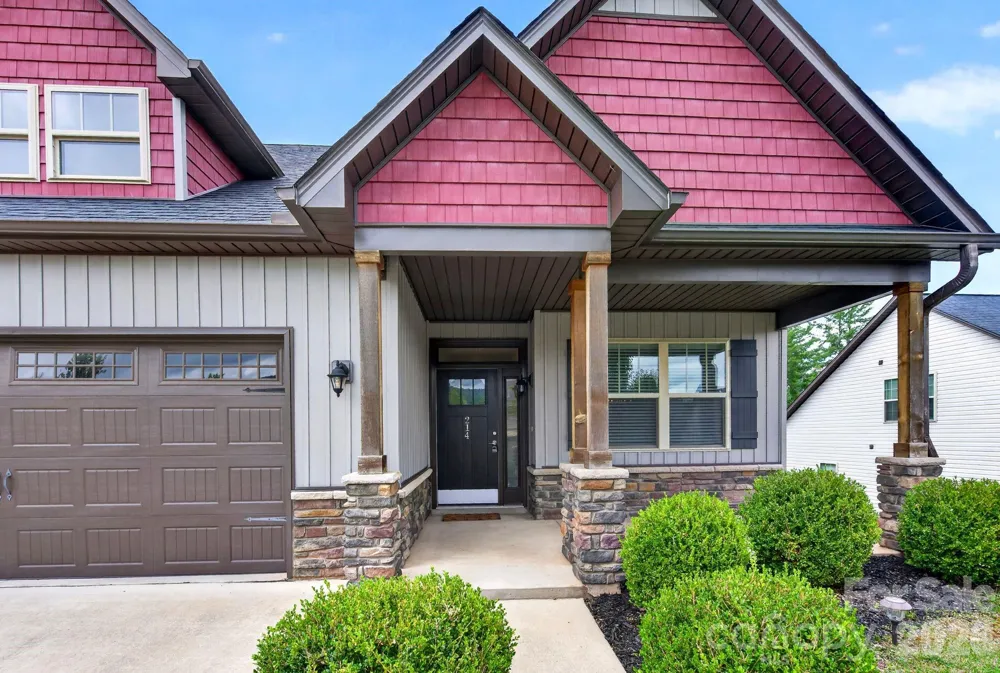 214 Water Leaf Drive Weaverville, NC 28787