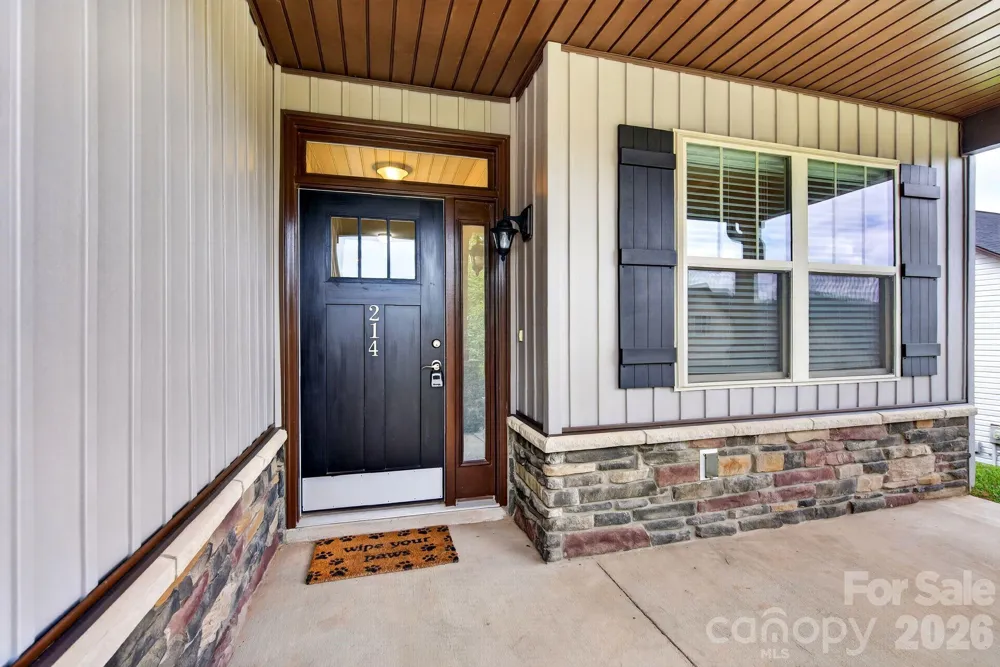 214 Water Leaf Drive Weaverville, NC 28787