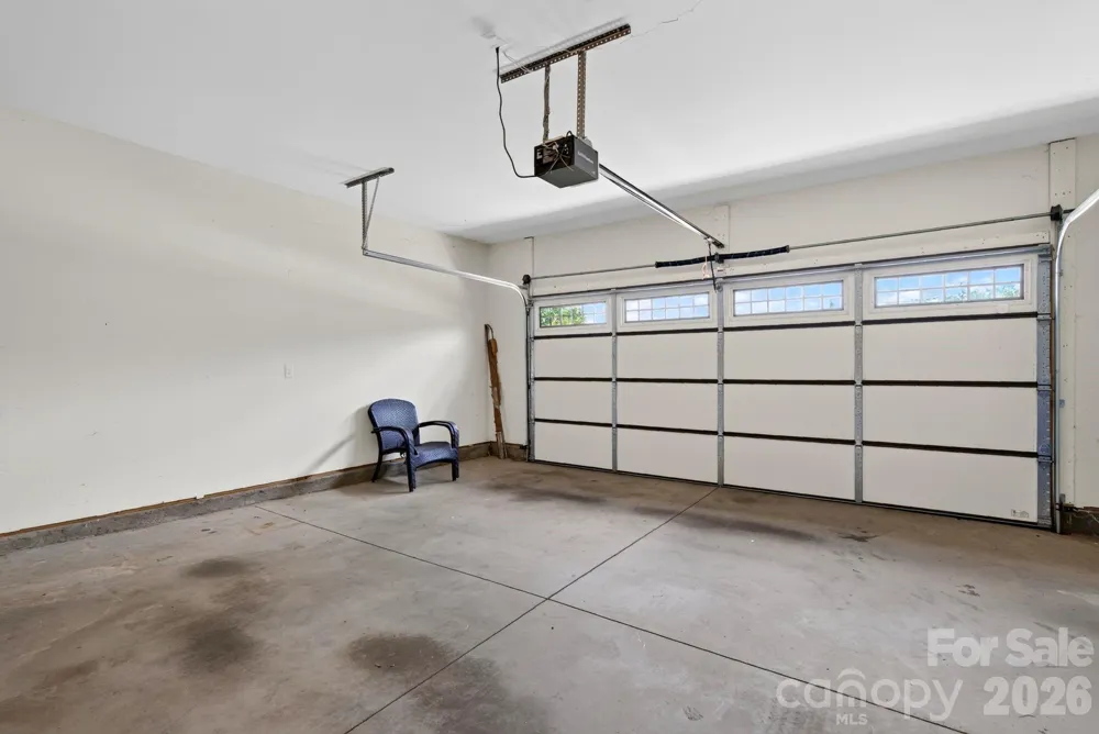 214 Water Leaf Drive Weaverville, NC 28787
