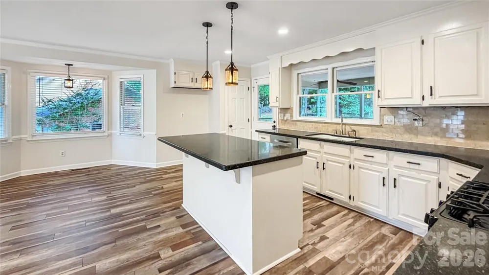 16539 Grapperhall Drive Huntersville, NC 28078