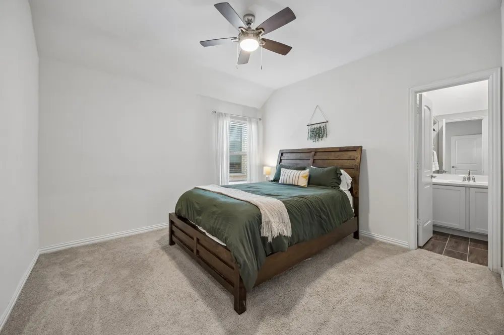 733 Mercy Street Forney, TX 75126