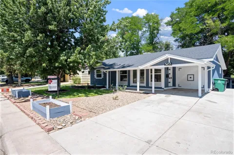 5655 E Minnesota Drive