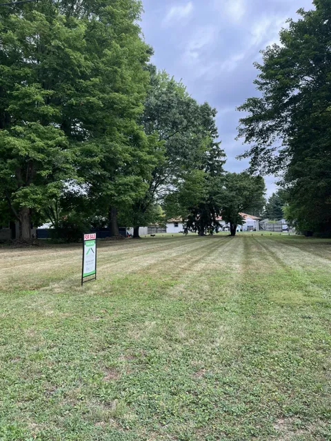 Yale Avenue