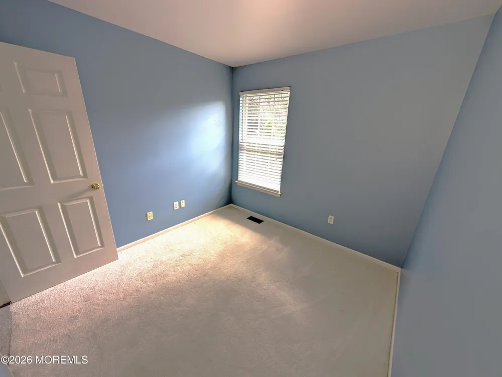 53 Grassmere Court #5 Freehold, NJ 07728