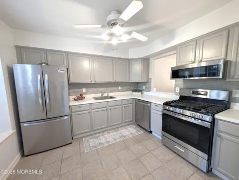 53 Grassmere Court #5