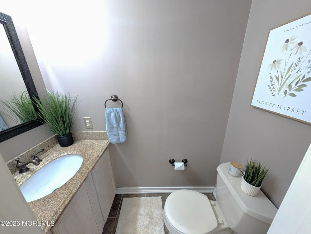 53 Grassmere Court #5 Freehold, NJ 07728
