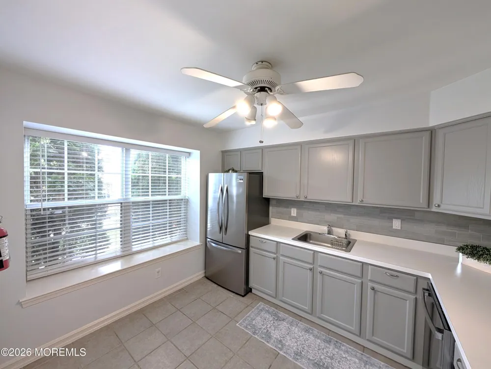 53 Grassmere Court #5 Freehold, NJ 07728