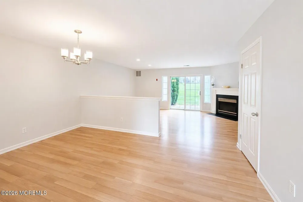 53 Grassmere Court #5 Freehold, NJ 07728