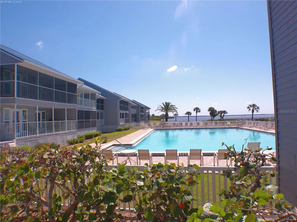 4410 WARREN AVENUE #107 Port Charlotte, FL 33953