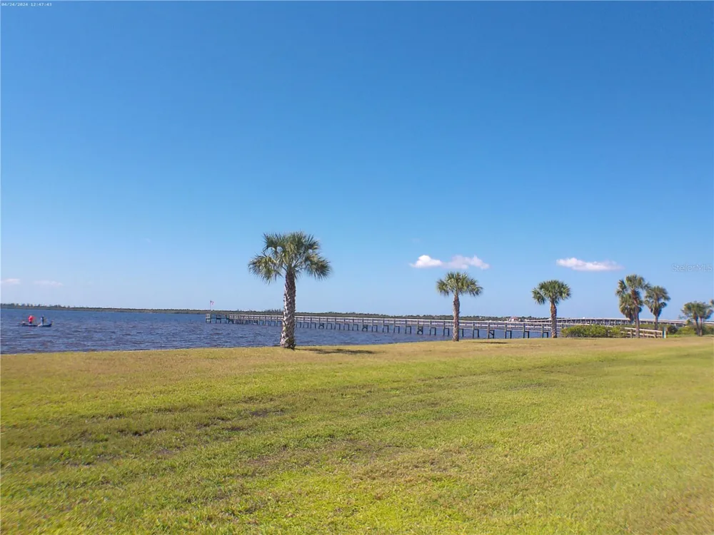 4410 WARREN AVENUE #107 Port Charlotte, FL 33953