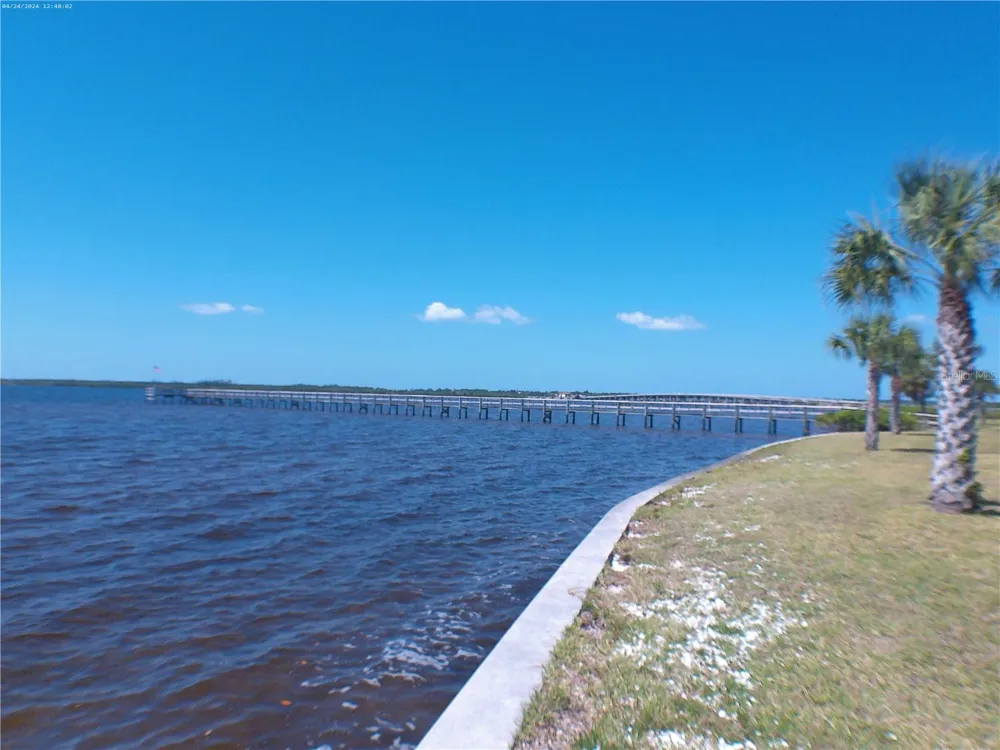 4410 WARREN AVENUE #107 Port Charlotte, FL 33953