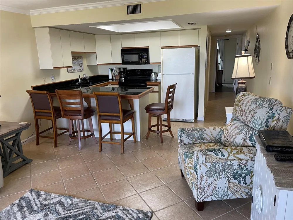 4410 WARREN AVENUE #107 Port Charlotte, FL 33953