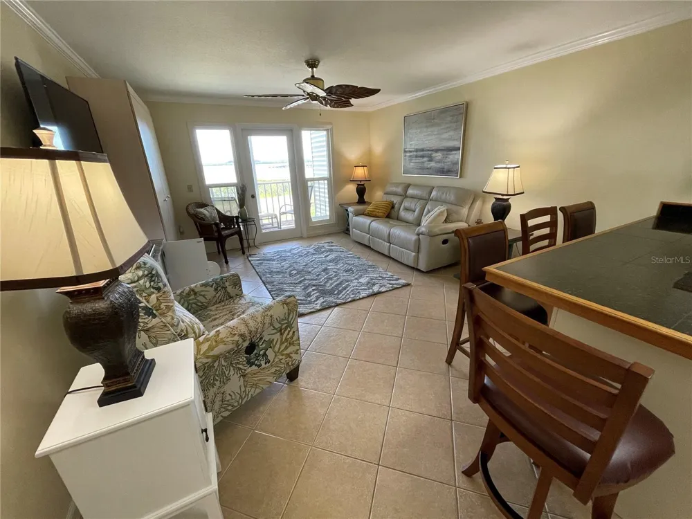 4410 WARREN AVENUE #107 Port Charlotte, FL 33953