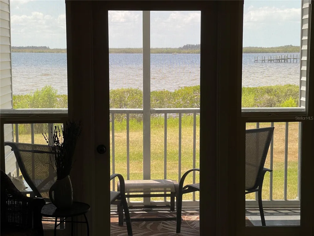 4410 WARREN AVENUE #107 Port Charlotte, FL 33953