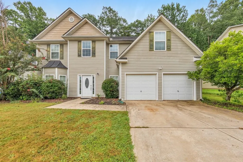 179 Holbrook Drive Dallas, GA 30132
