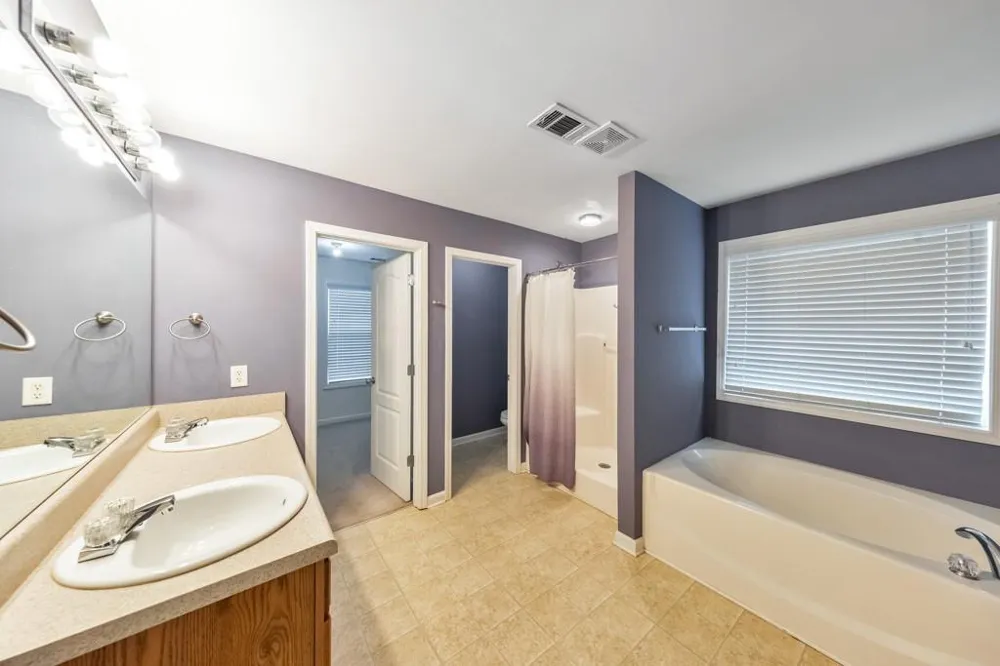 179 Holbrook Drive Dallas, GA 30132