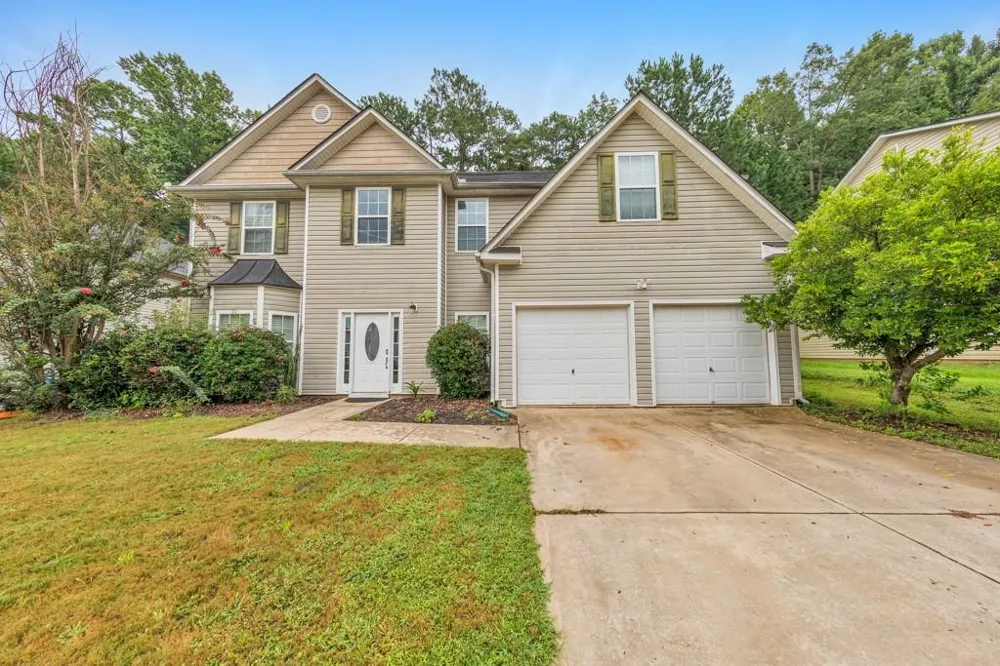 179 Holbrook Drive Dallas, GA 30132