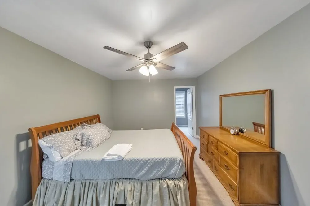 179 Holbrook Drive Dallas, GA 30132