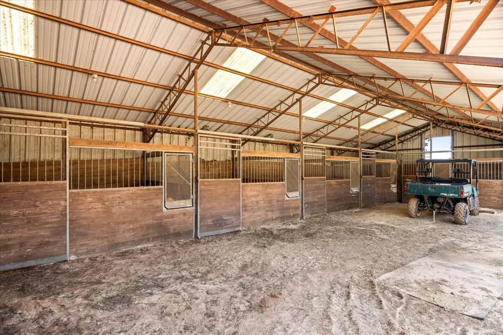 12354 W Fm 8 Stephenville, TX 76401
