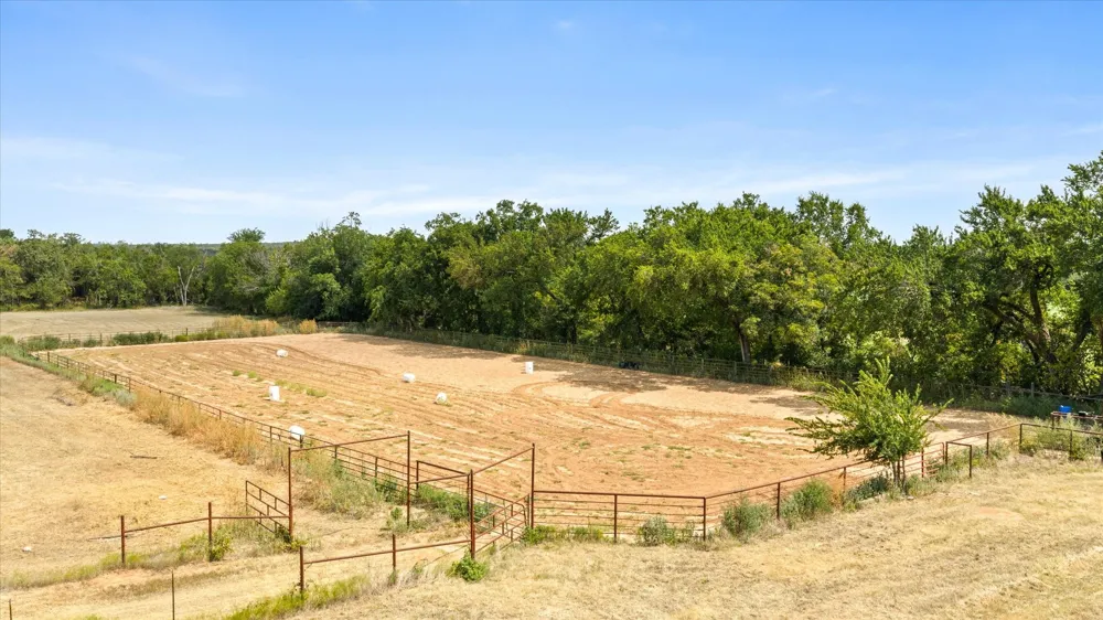 12354 W Fm 8 Stephenville, TX 76401