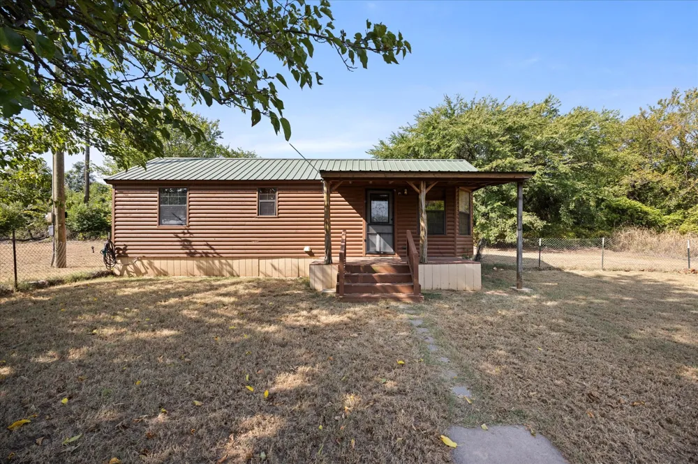 12354 W Fm 8 Stephenville, TX 76401