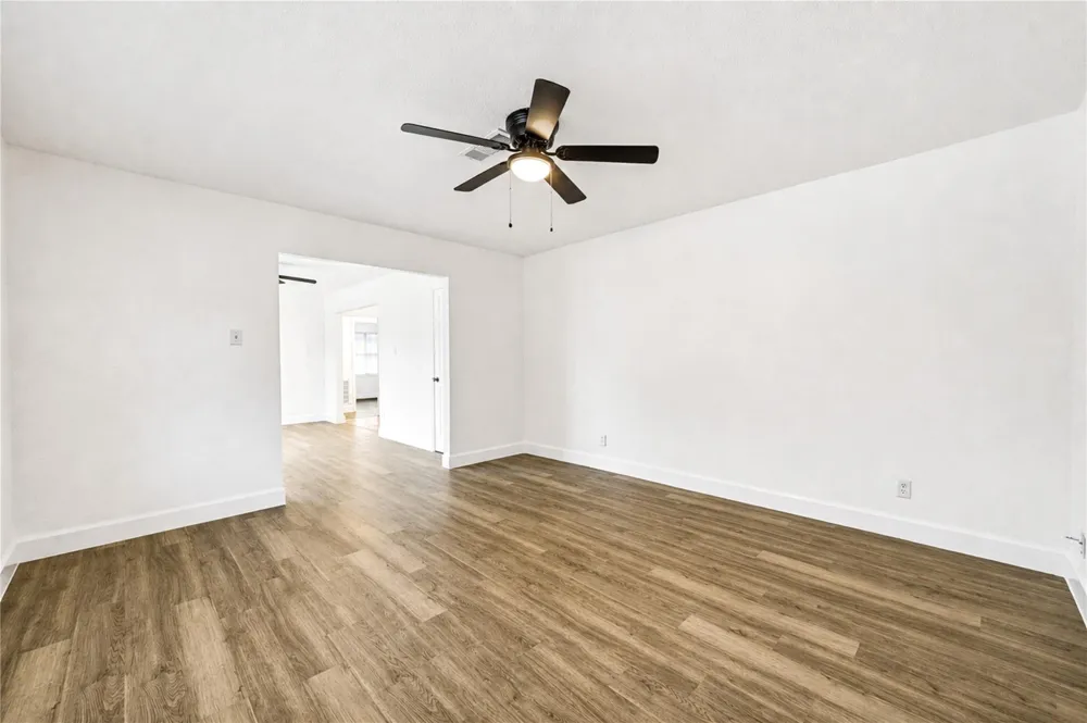 1206 Gary Avenue Pasadena, TX 77502
