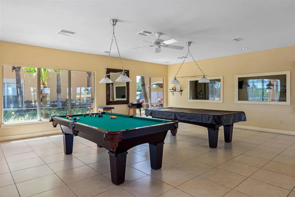 4323 BAYSIDE VILLAGE DRIVE #329 Tampa, FL 33615