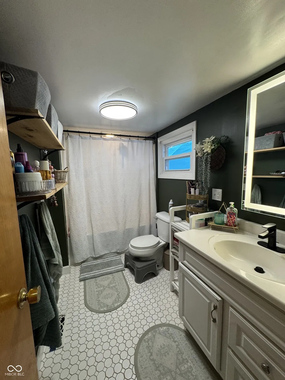 45 Meadow Drive New Palestine, IN 46163