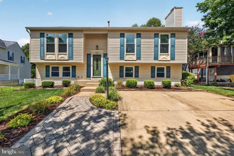 2294 RAINDROP COURT