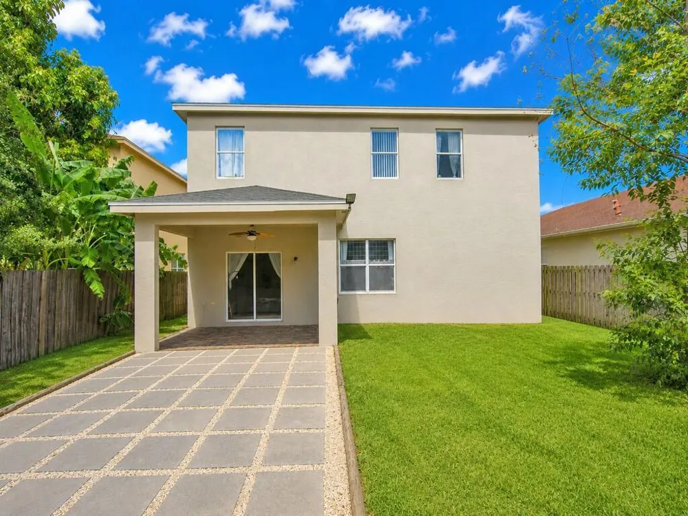 9520 Portside Drive Fort Pierce, FL 34945