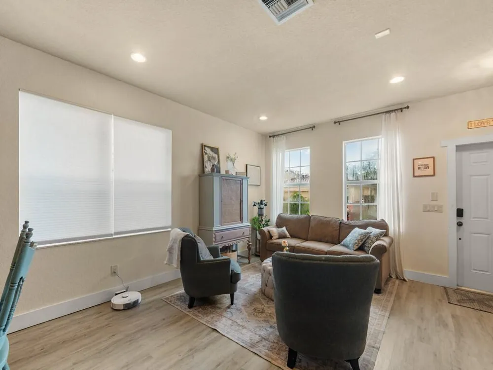9520 Portside Drive Fort Pierce, FL 34945