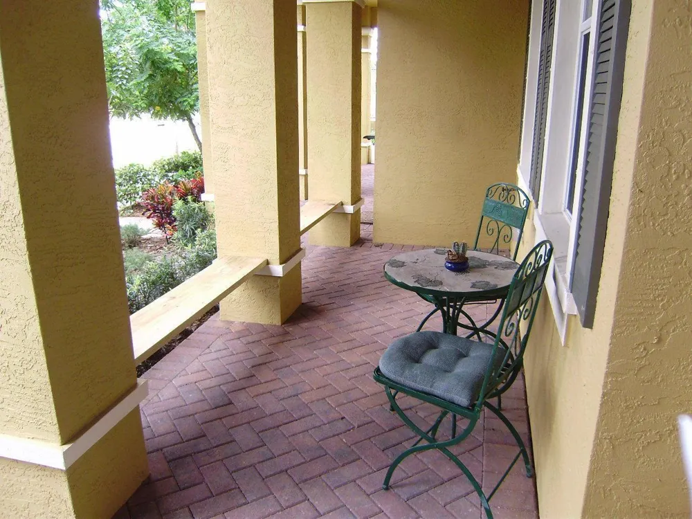 335 E Thatch Palm Circle #105 Jupiter, FL 33458