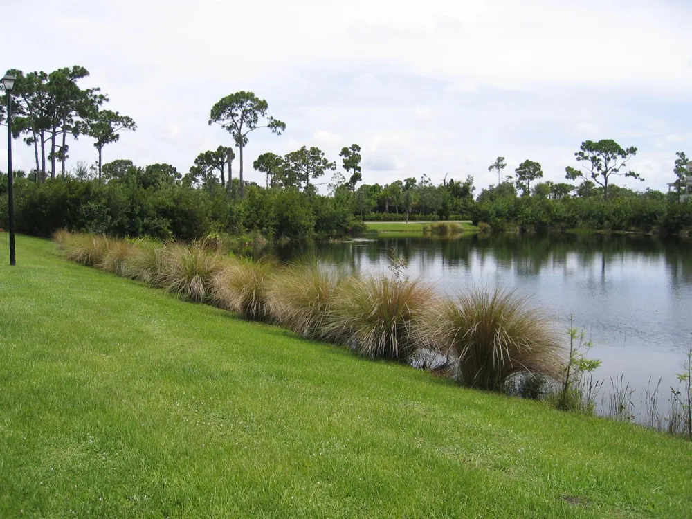 335 E Thatch Palm Circle #105 Jupiter, FL 33458