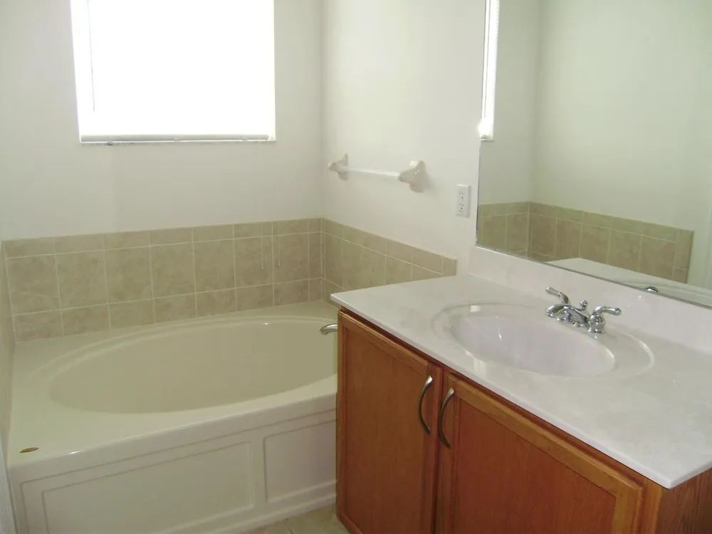 335 E Thatch Palm Circle #105 Jupiter, FL 33458