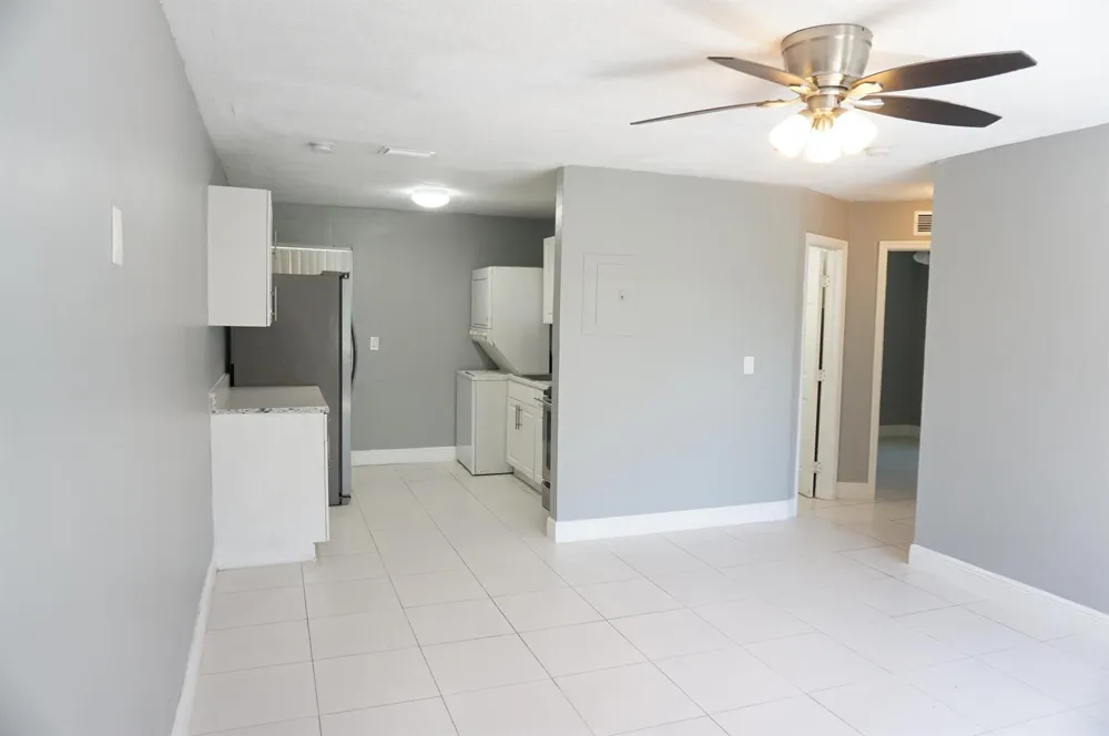 1456 W 29TH STREET #1 Riviera Beach, FL 33404